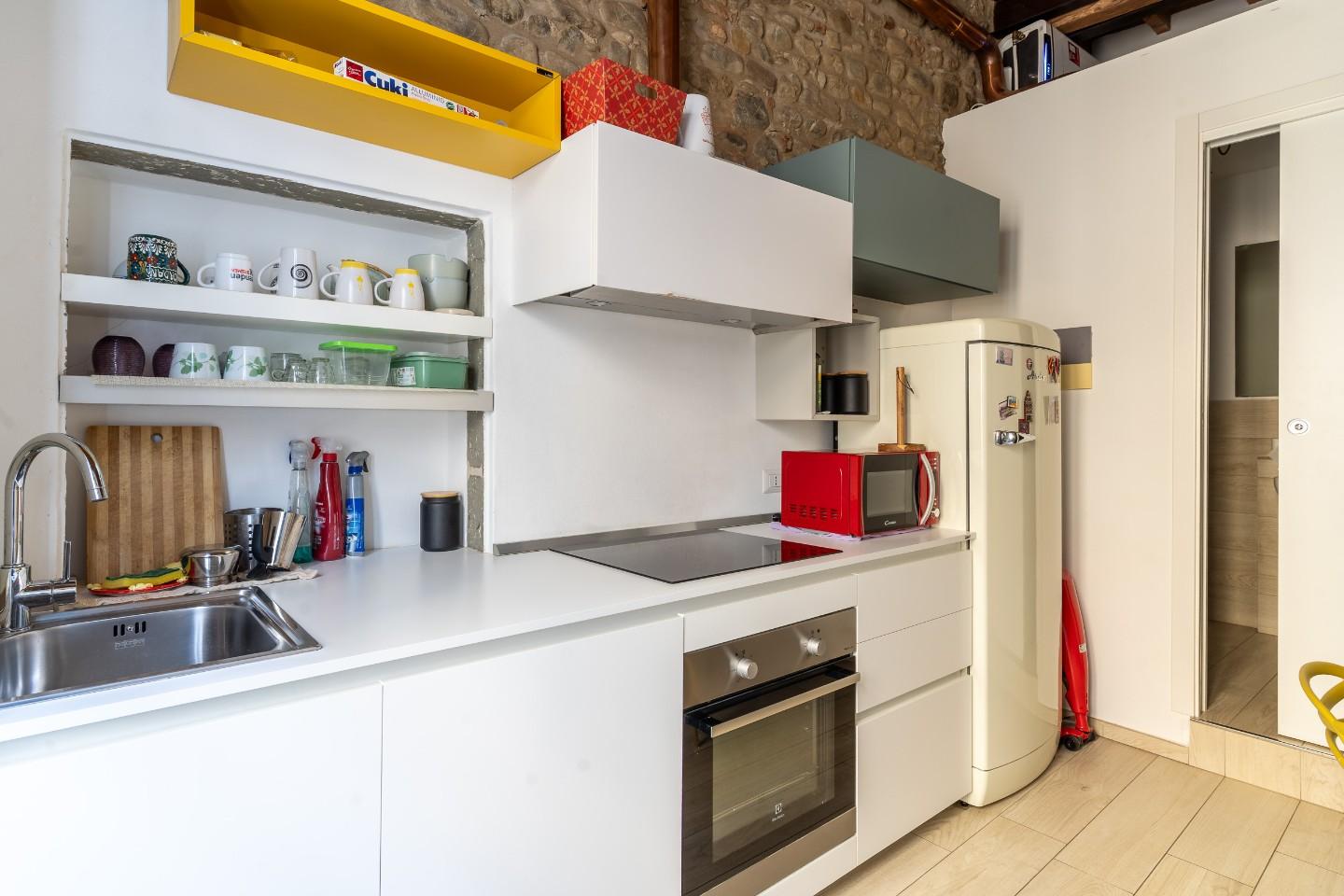 Monolocale arredato in affitto a Firenze