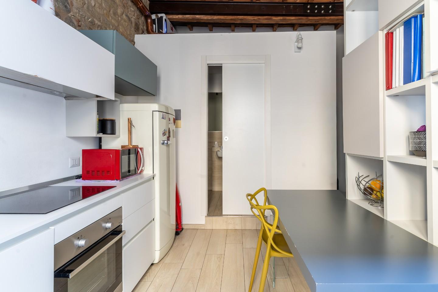 Monolocale arredato in affitto a Firenze