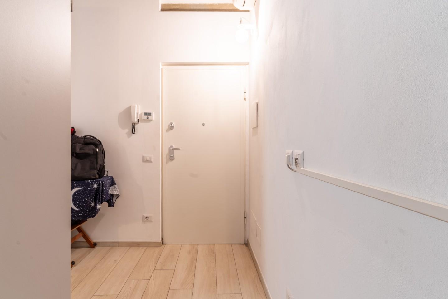 Monolocale arredato in affitto a Firenze