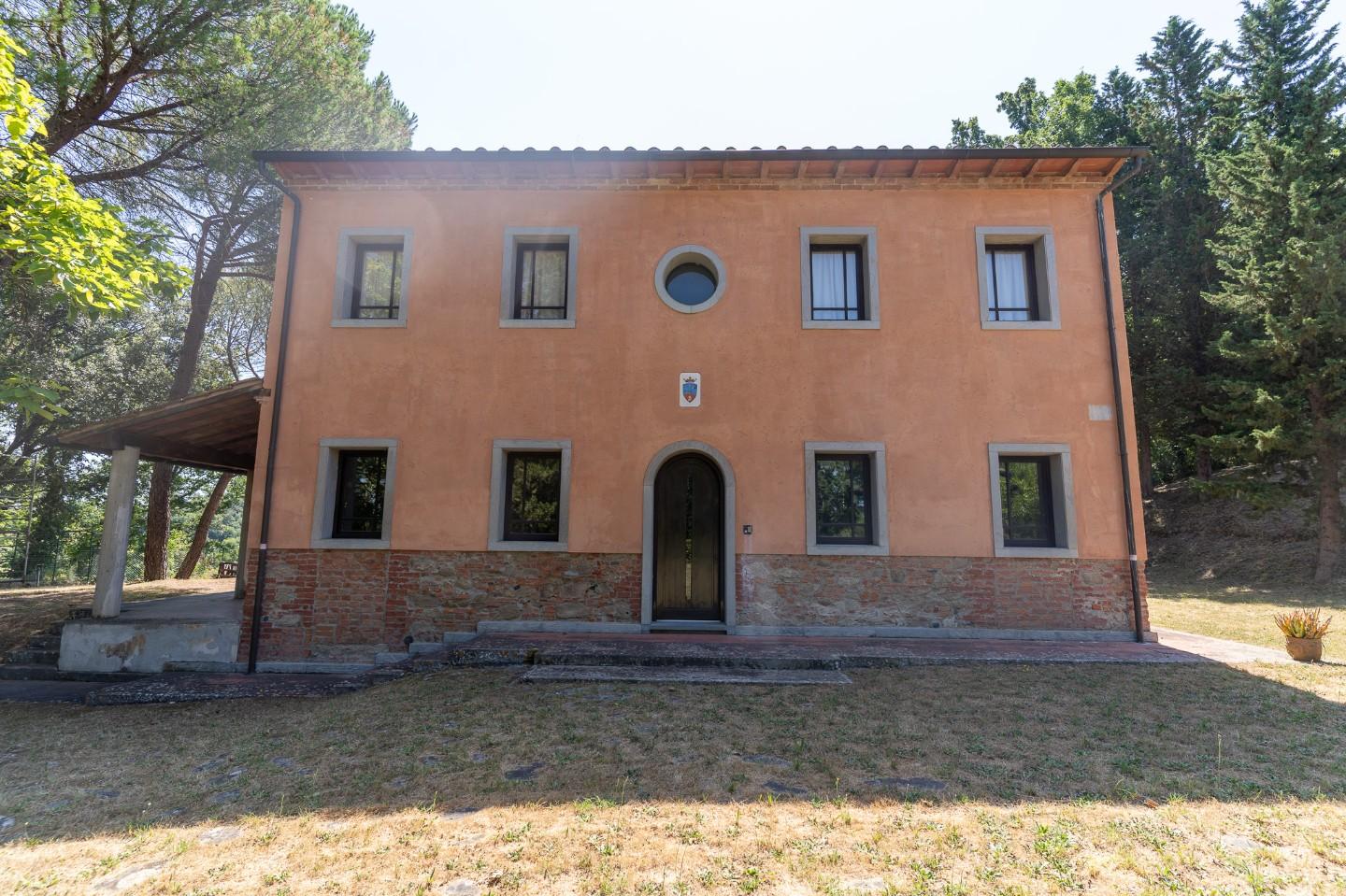 Villa con giardino a Palaia