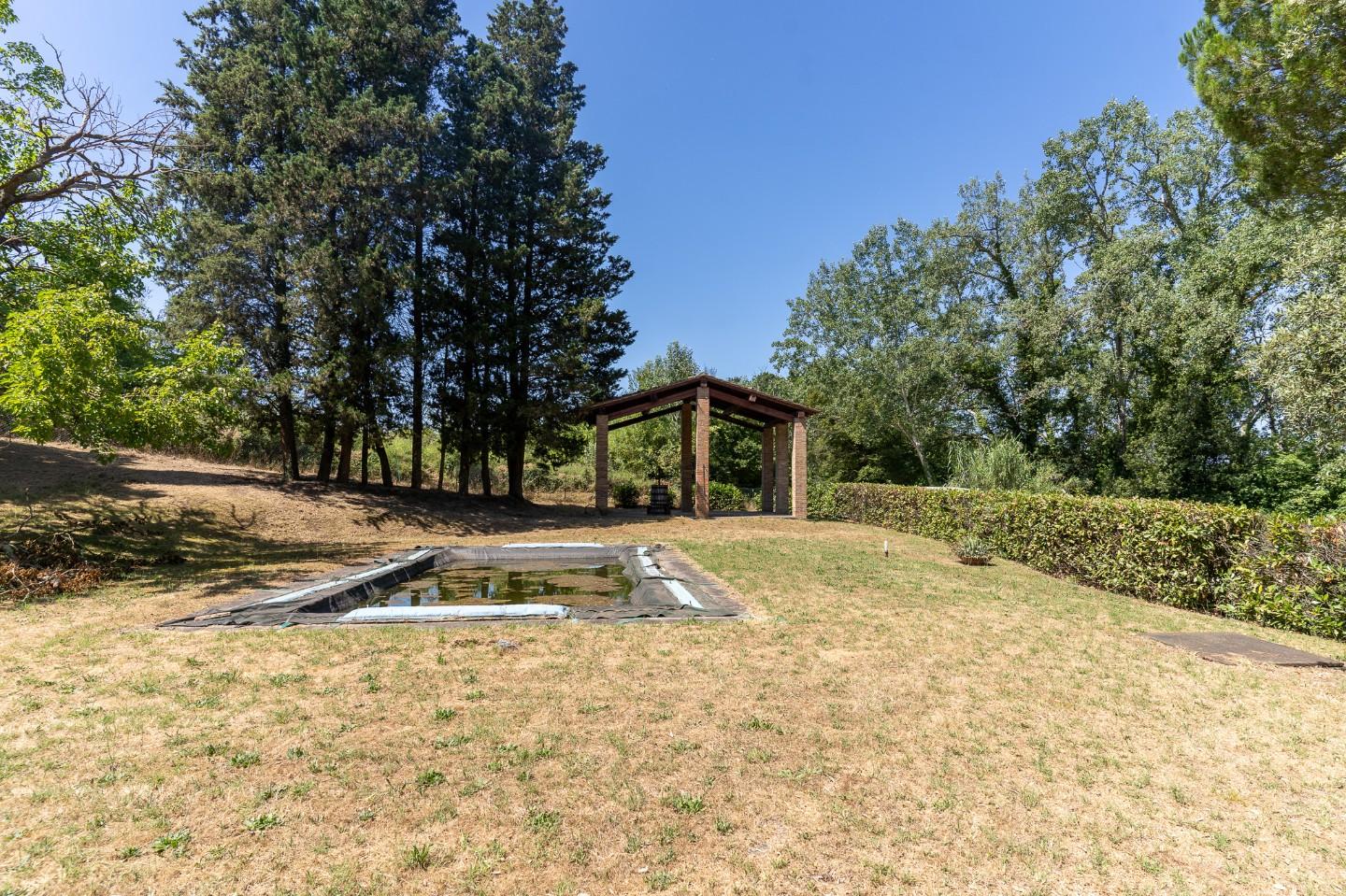 Villa con giardino a Palaia