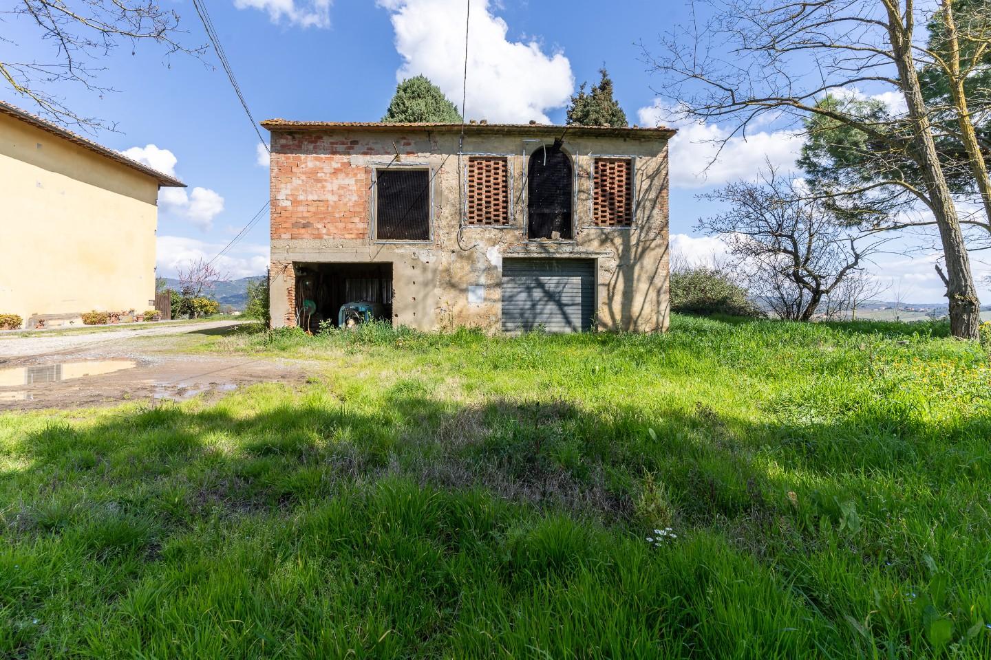 Rustico con giardino, Vinci sant'ansano