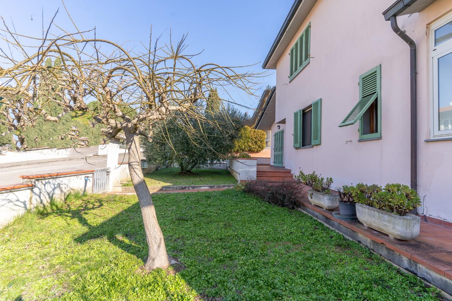 Villa con giardino, Cerreto Guidi ripoli