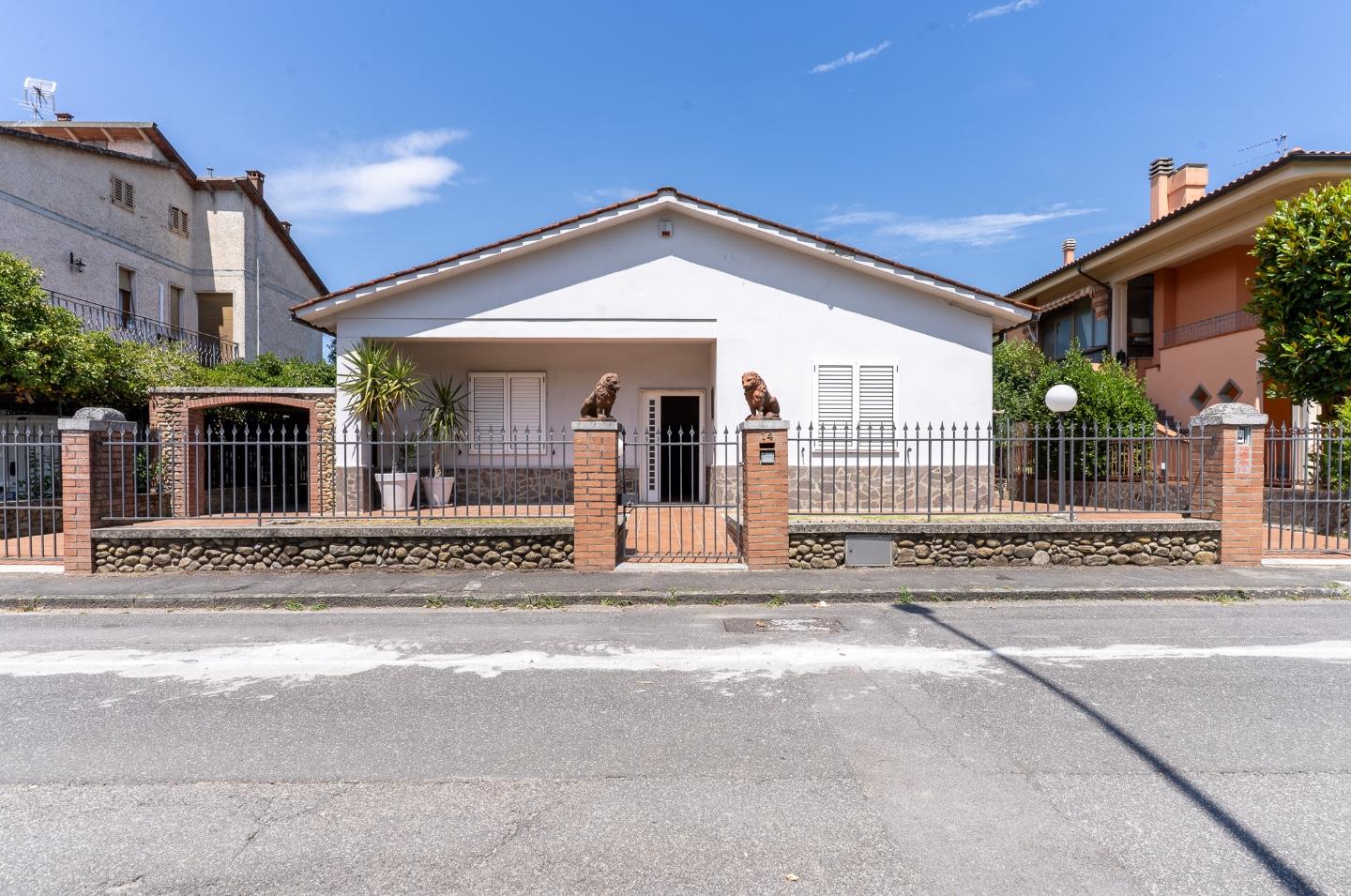 Casa indipendente con giardino, Montelupo Fiorentino fibbiana