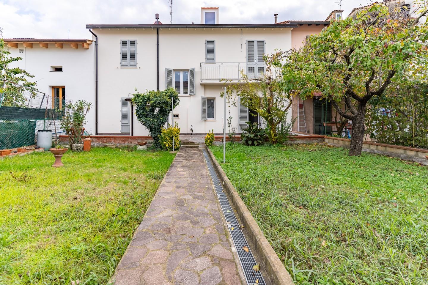 Villa con giardino, Empoli ponzano