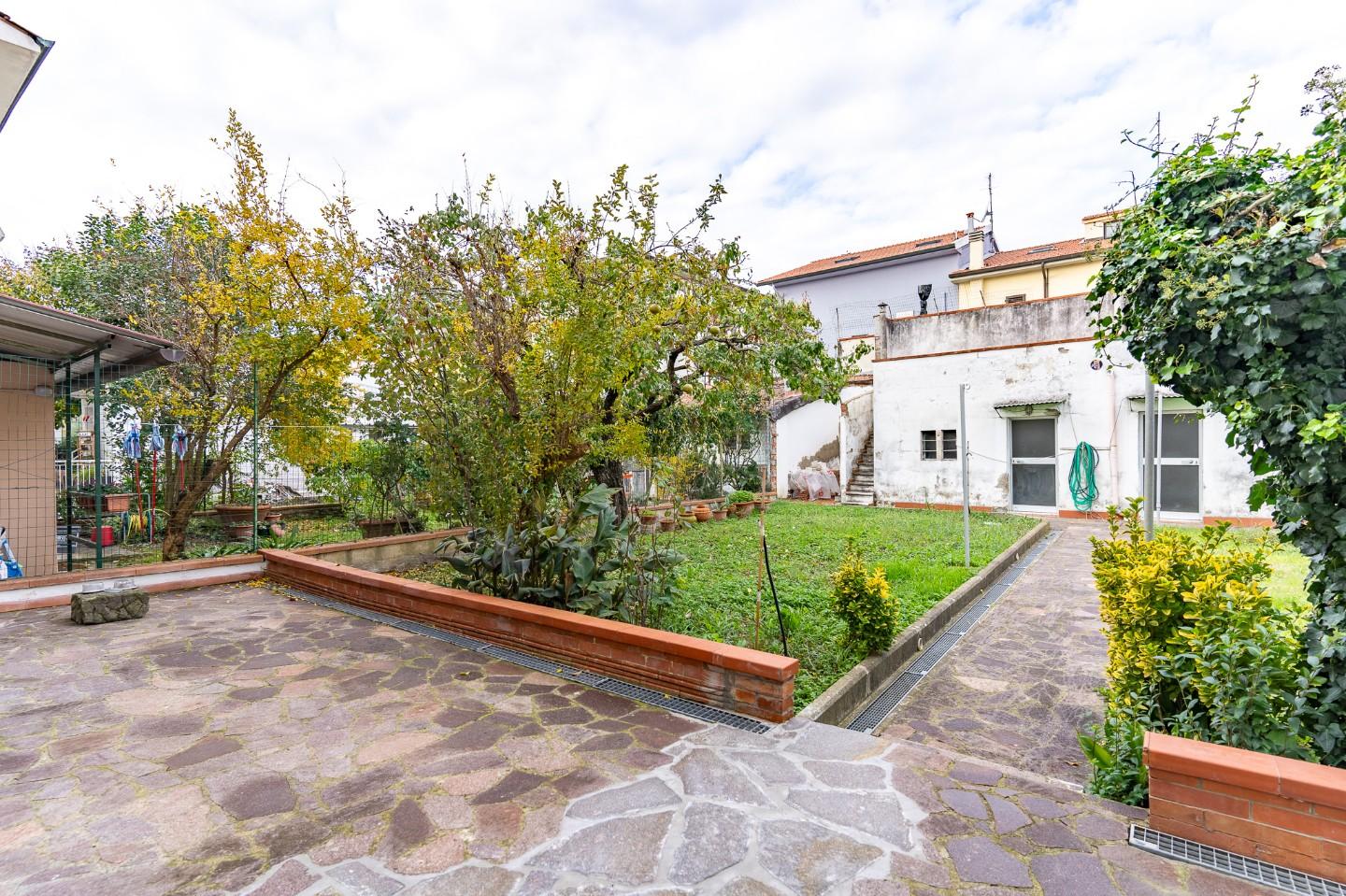 Villa con giardino, Empoli ponzano