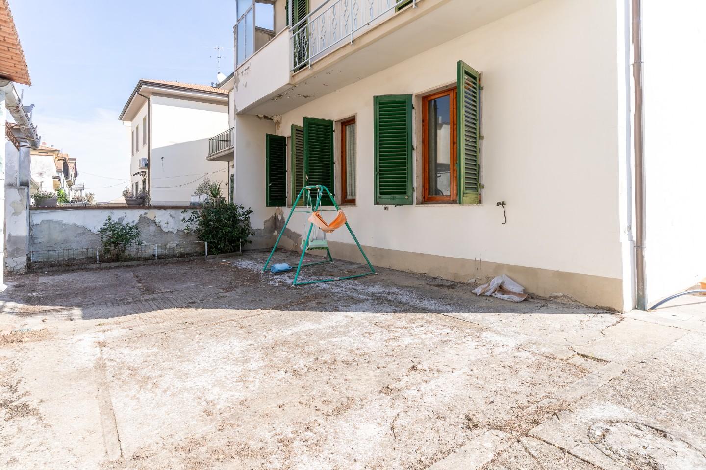 Casa indipendente con giardino a Empoli