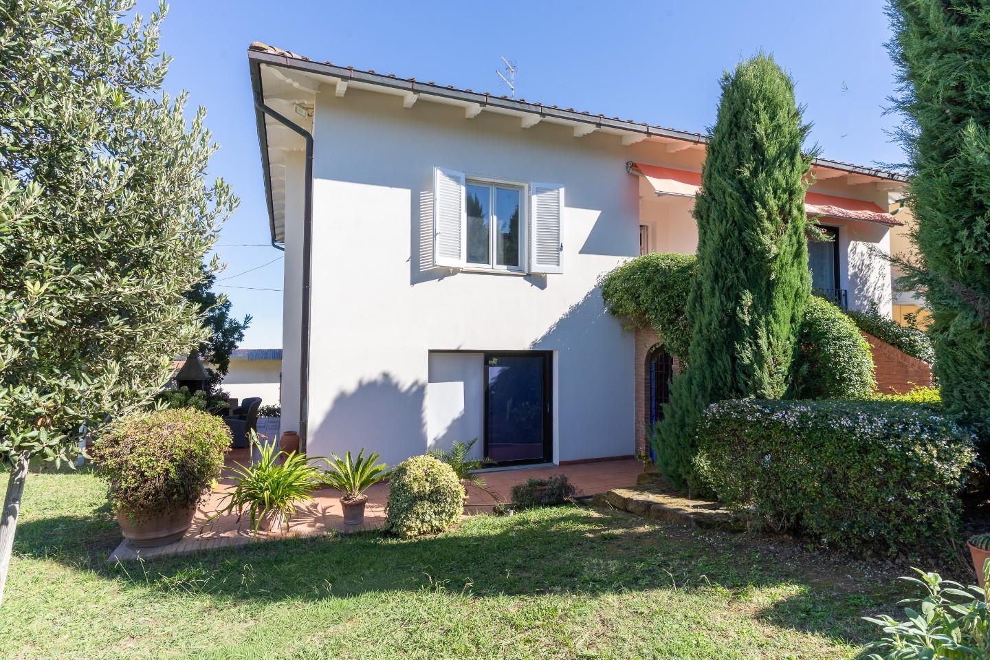 Villa con giardino a Empoli
