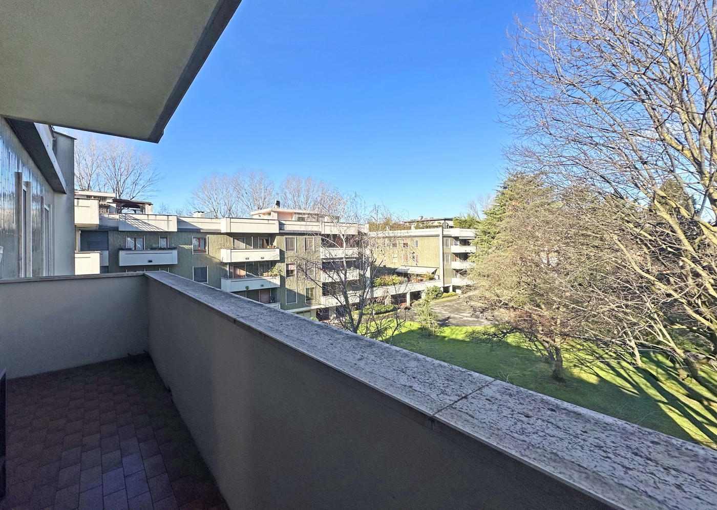 Attico ristrutturato a Buccinasco