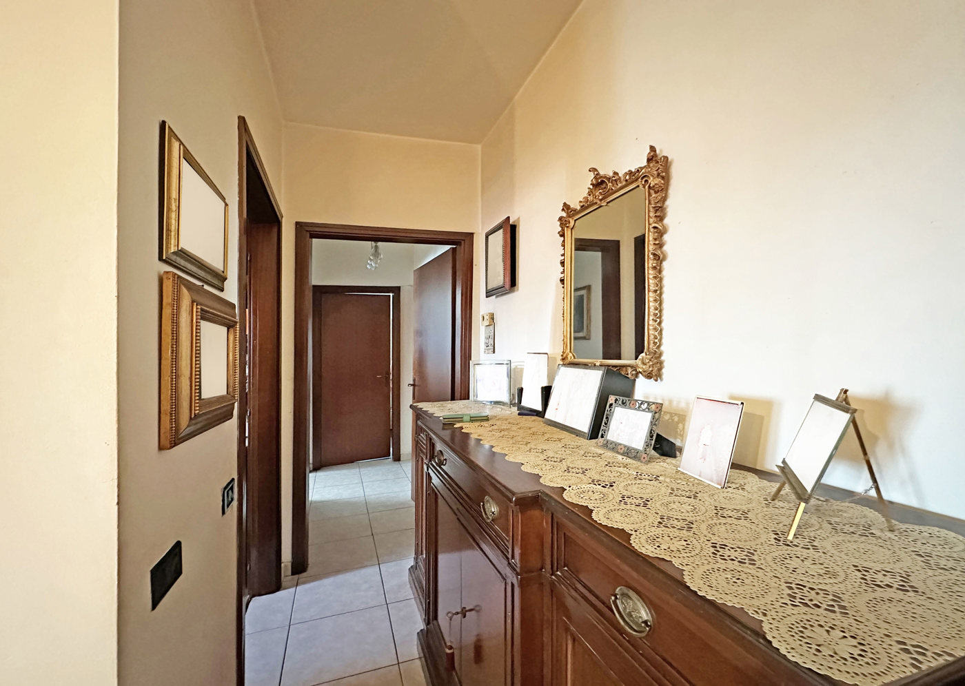 Trilocale in vendita a Buccinasco