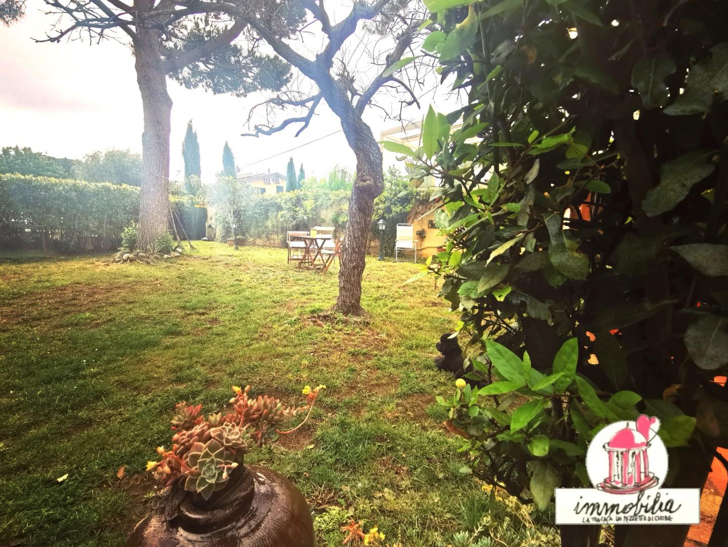 Casa indipendente con giardino, Livorno montenero