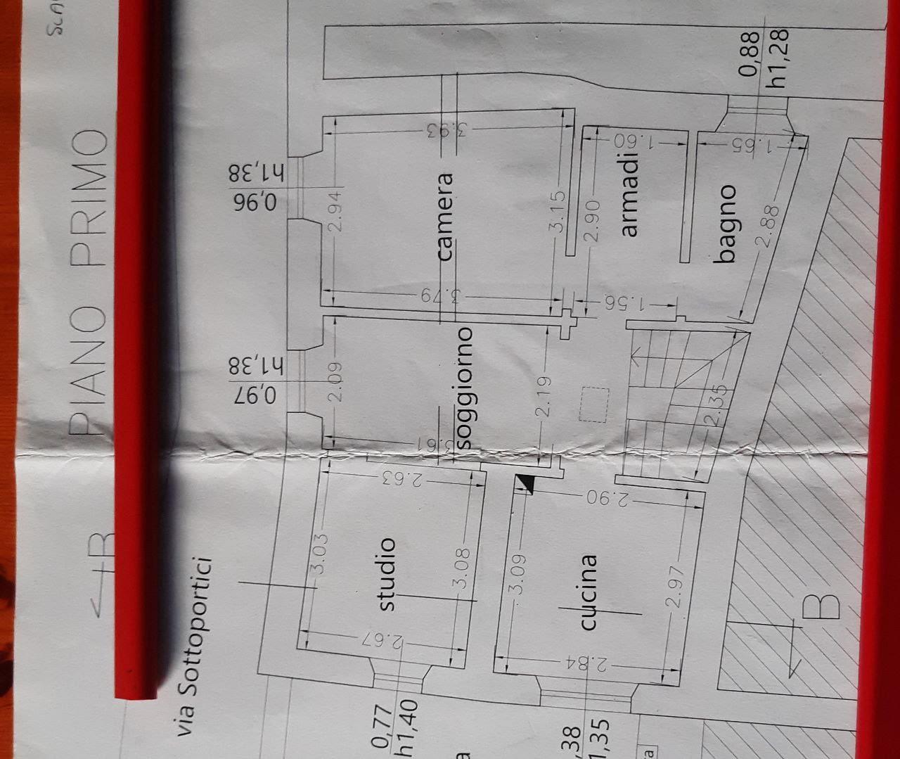 Casa indipendente da ristrutturare a Castelnuovo Magra