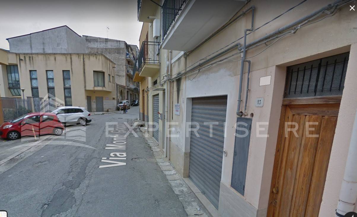 Intero stabile industriale in vendita a Alcamo