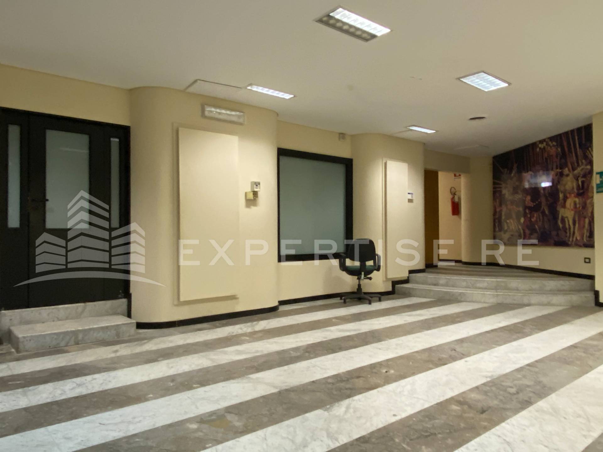 Locale commerciale in vendita a Siracusa, Tica-tisia