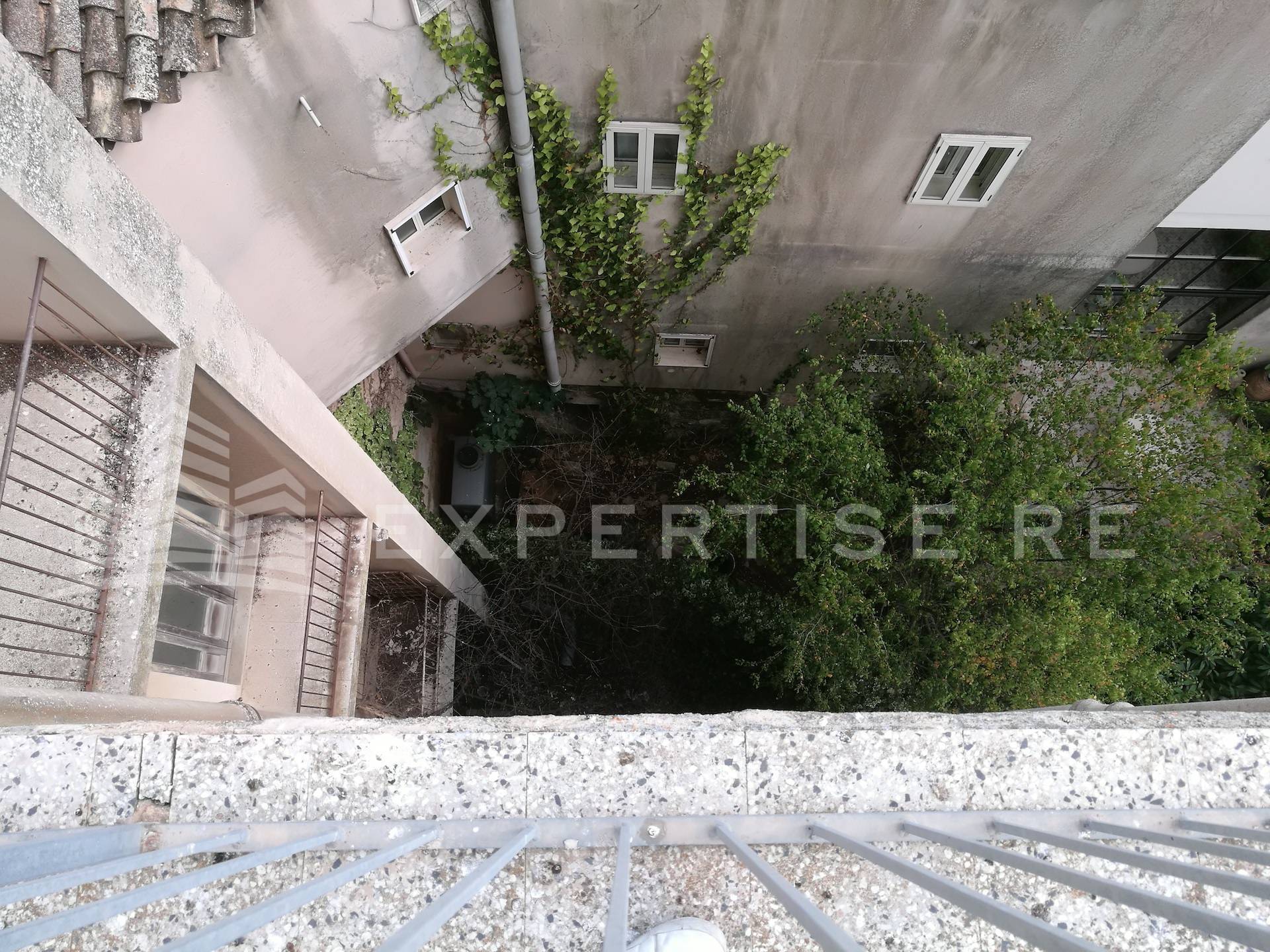 Intero stabile commerciale in vendita a Ragusa, Ibla