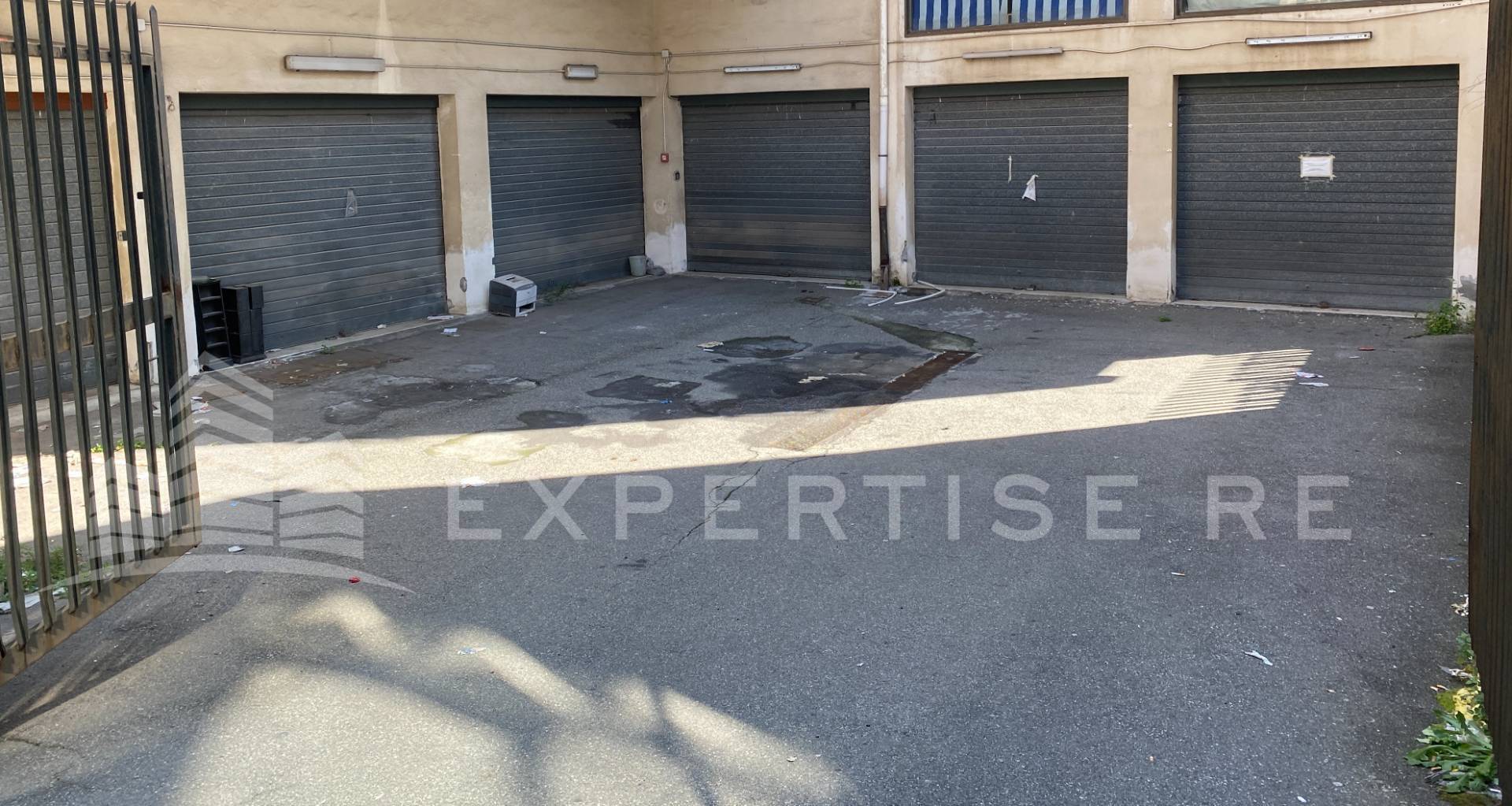 Locale commerciale in vendita a Viagrande