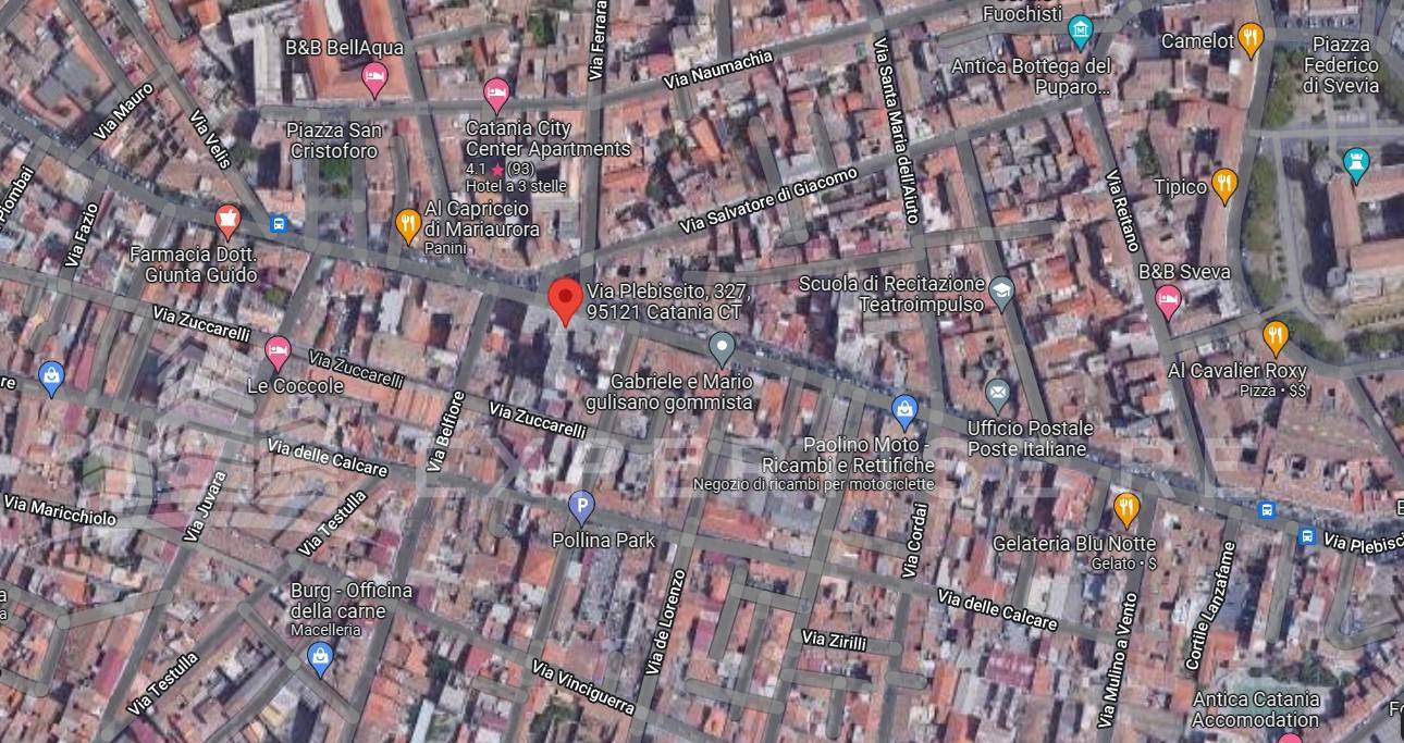 Locale commerciale in vendita a Catania, Zona centro