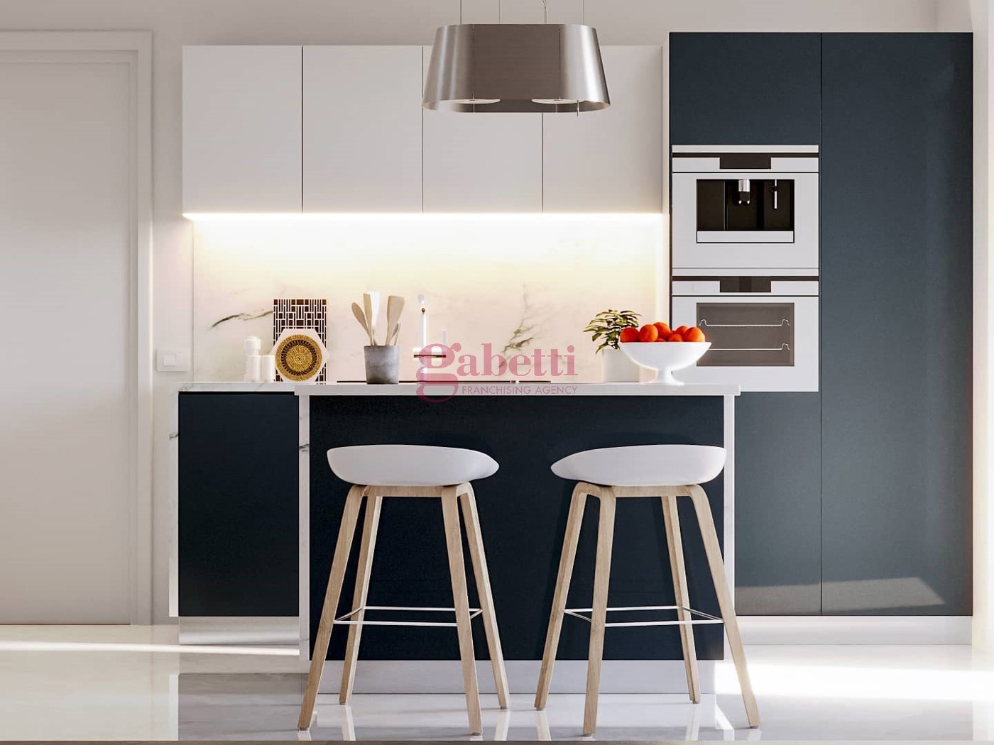 Trilocale con box a Firenze