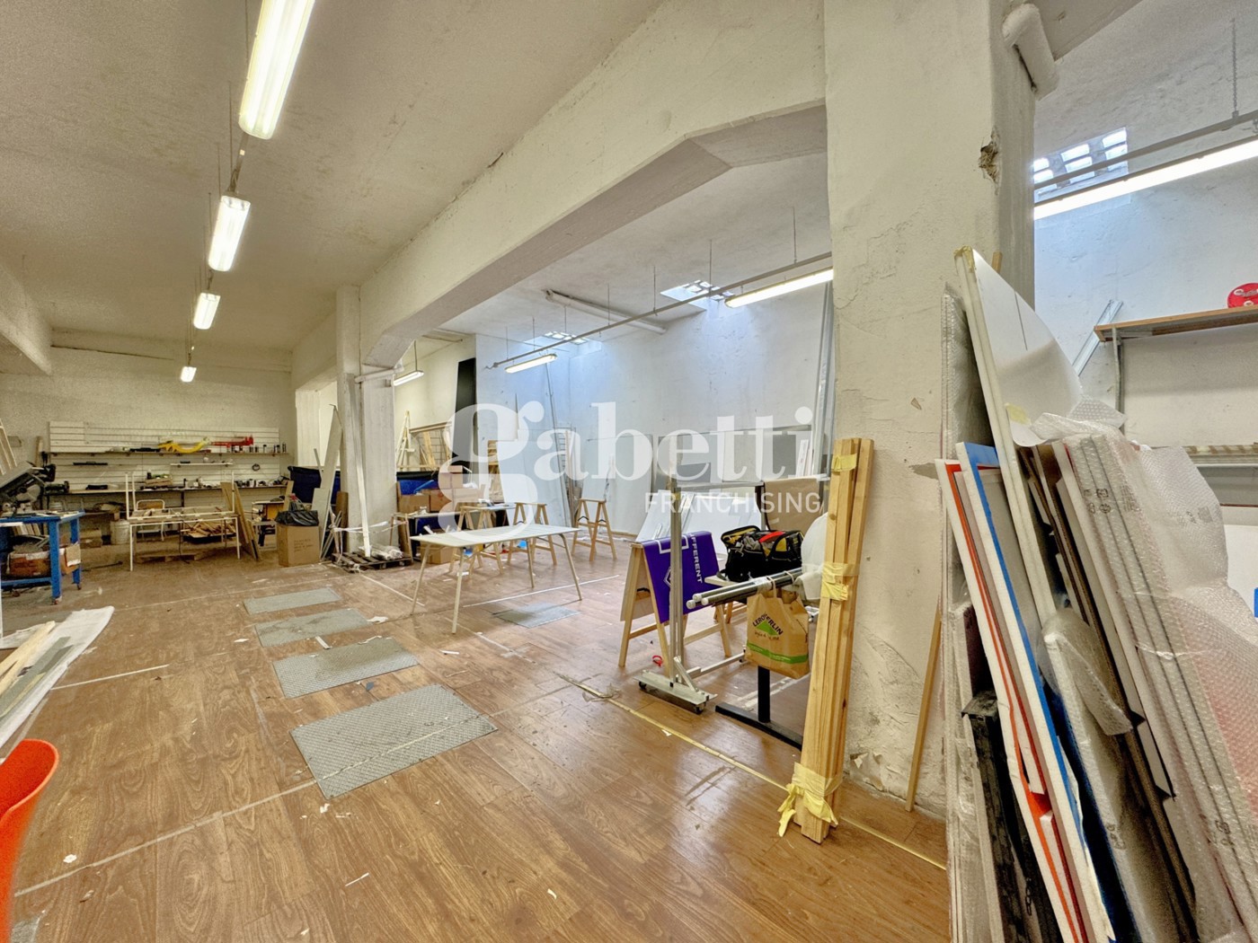 Laboratorio in affitto a Firenze