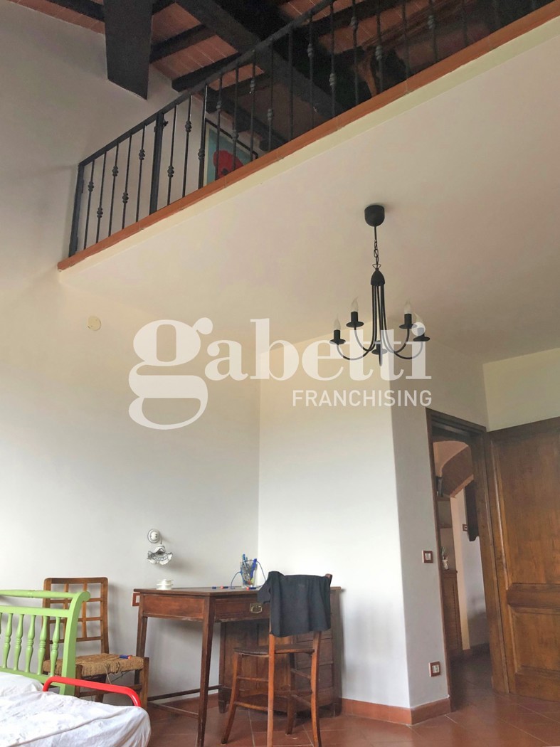 Casa indipendente con giardino a Lastra a Signa