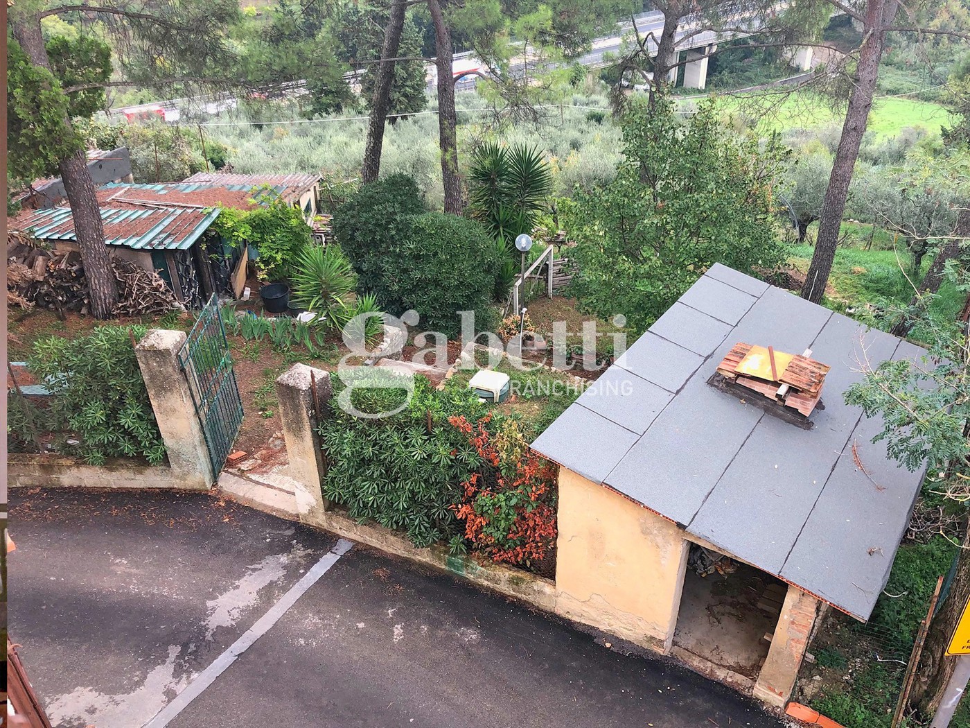 Casa indipendente con giardino a Lastra a Signa