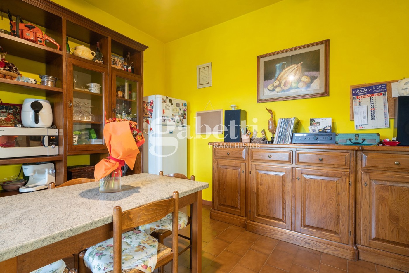 Quadrilocale con giardino a Scandicci