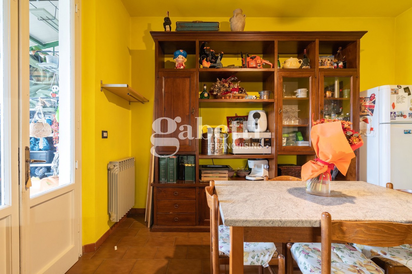 Quadrilocale con giardino a Scandicci