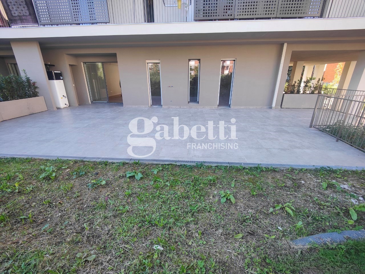 Trilocale con giardino a Firenze