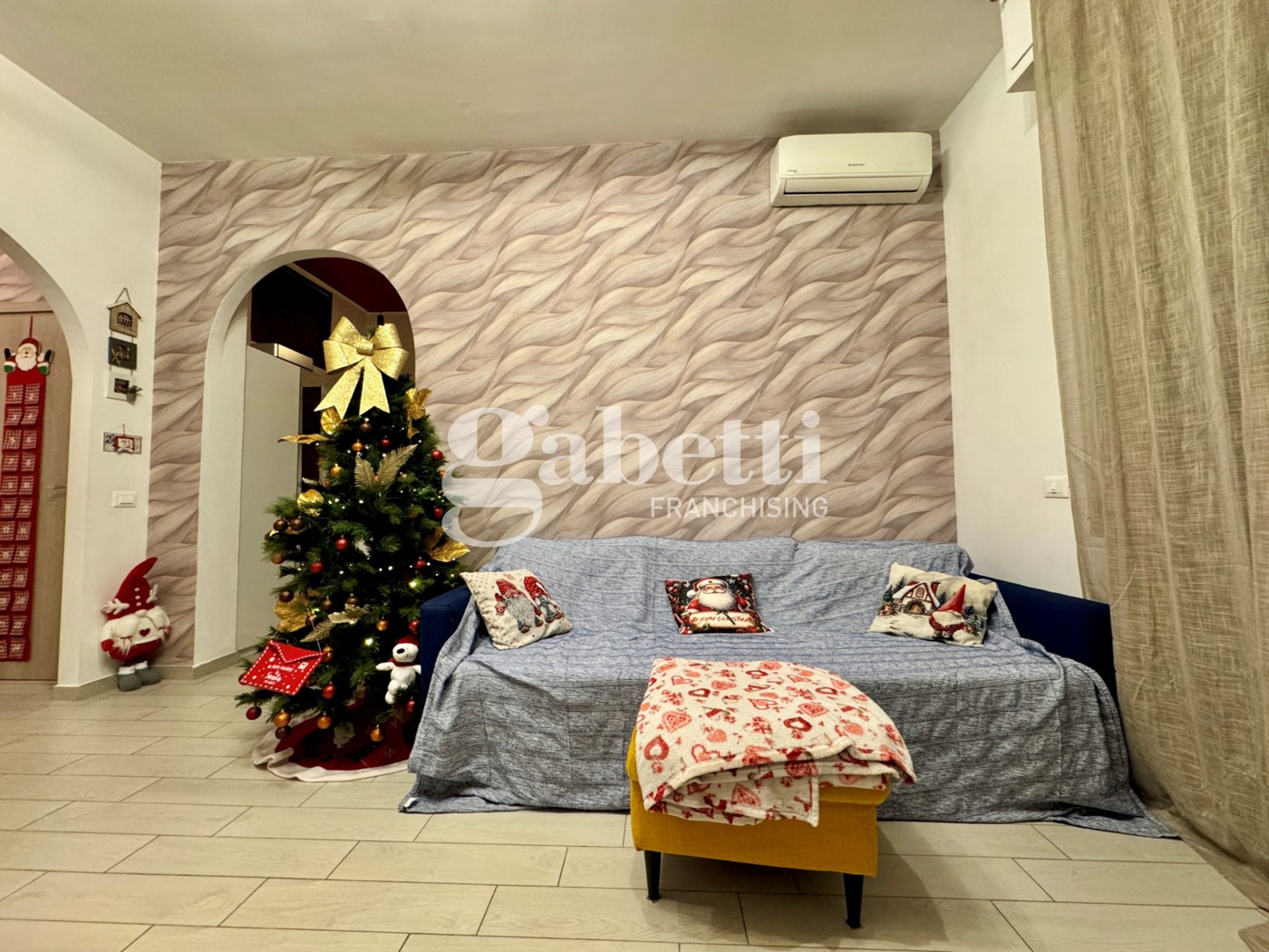 Quadrilocale con box a Scandicci