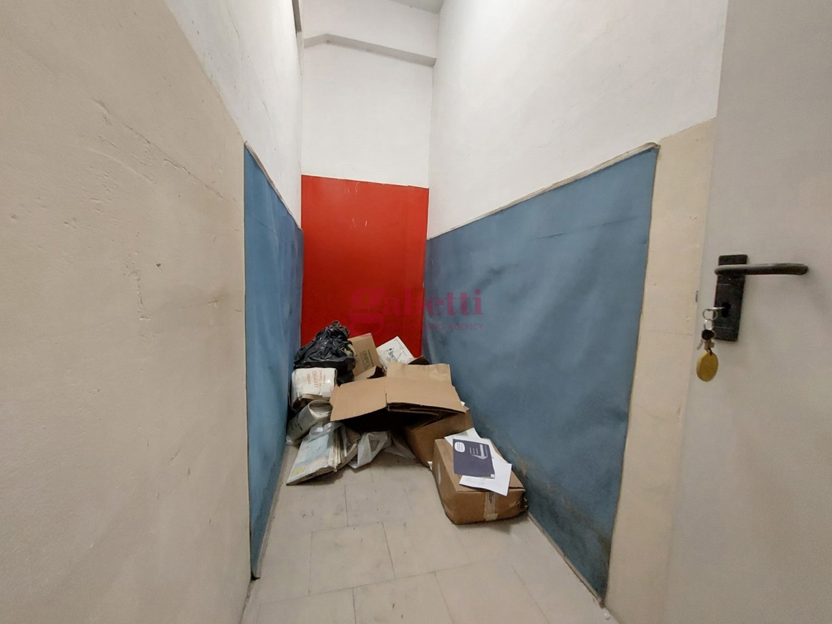 Box/Garage 15mq in vendita a Firenze