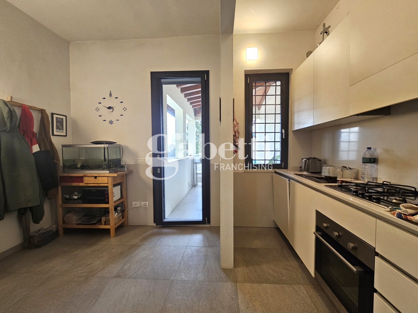 Appartamento con box a Firenze