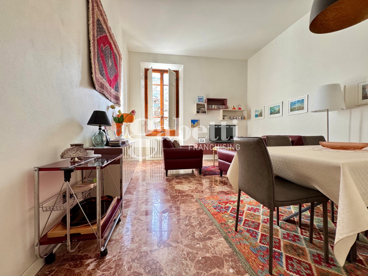 Quadrilocale ristrutturato a Firenze