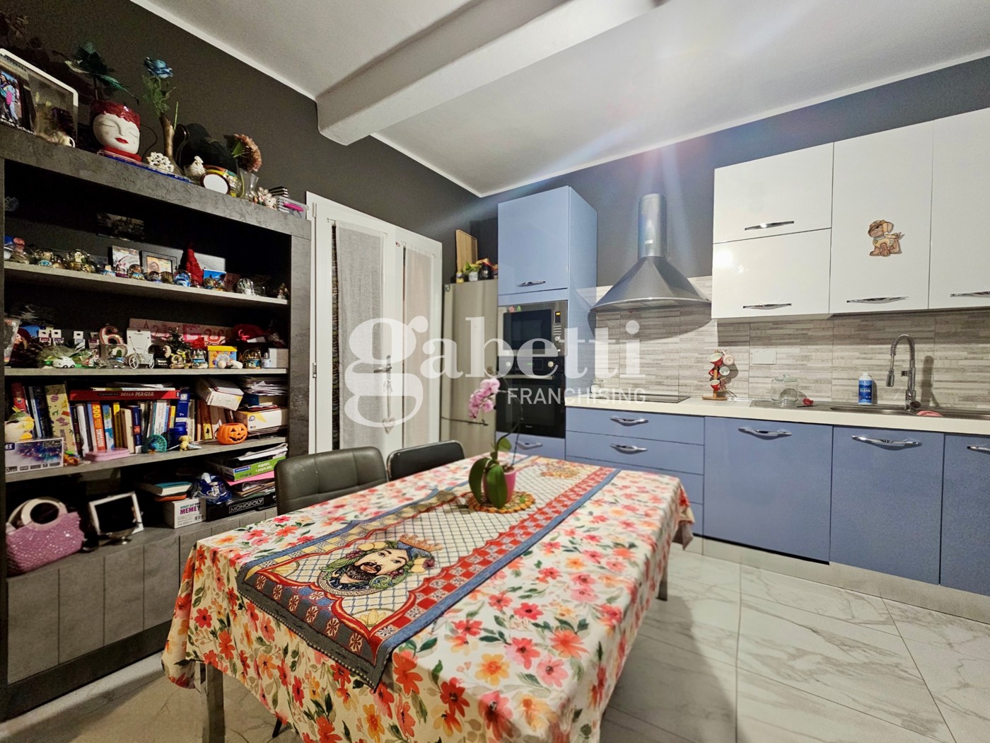 Quadrilocale in vendita a Firenze