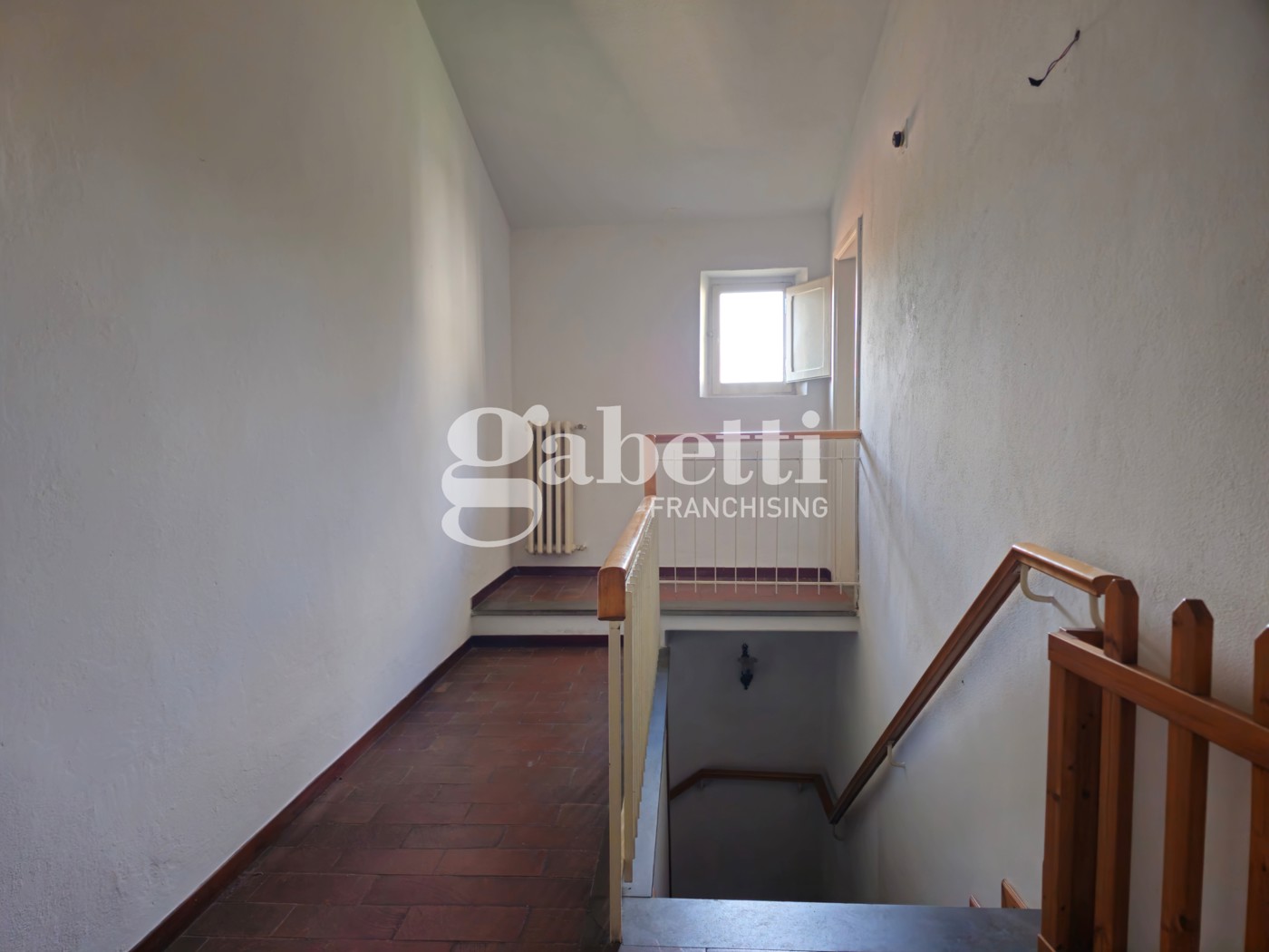 Appartamento da ristrutturare a Scandicci