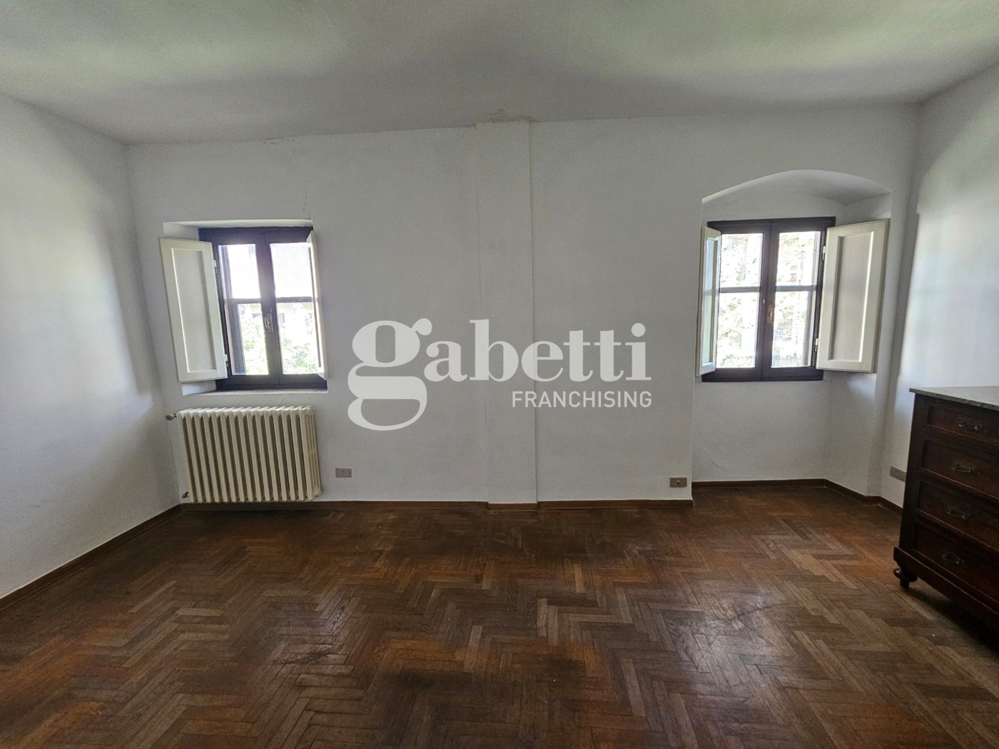 Appartamento da ristrutturare a Scandicci