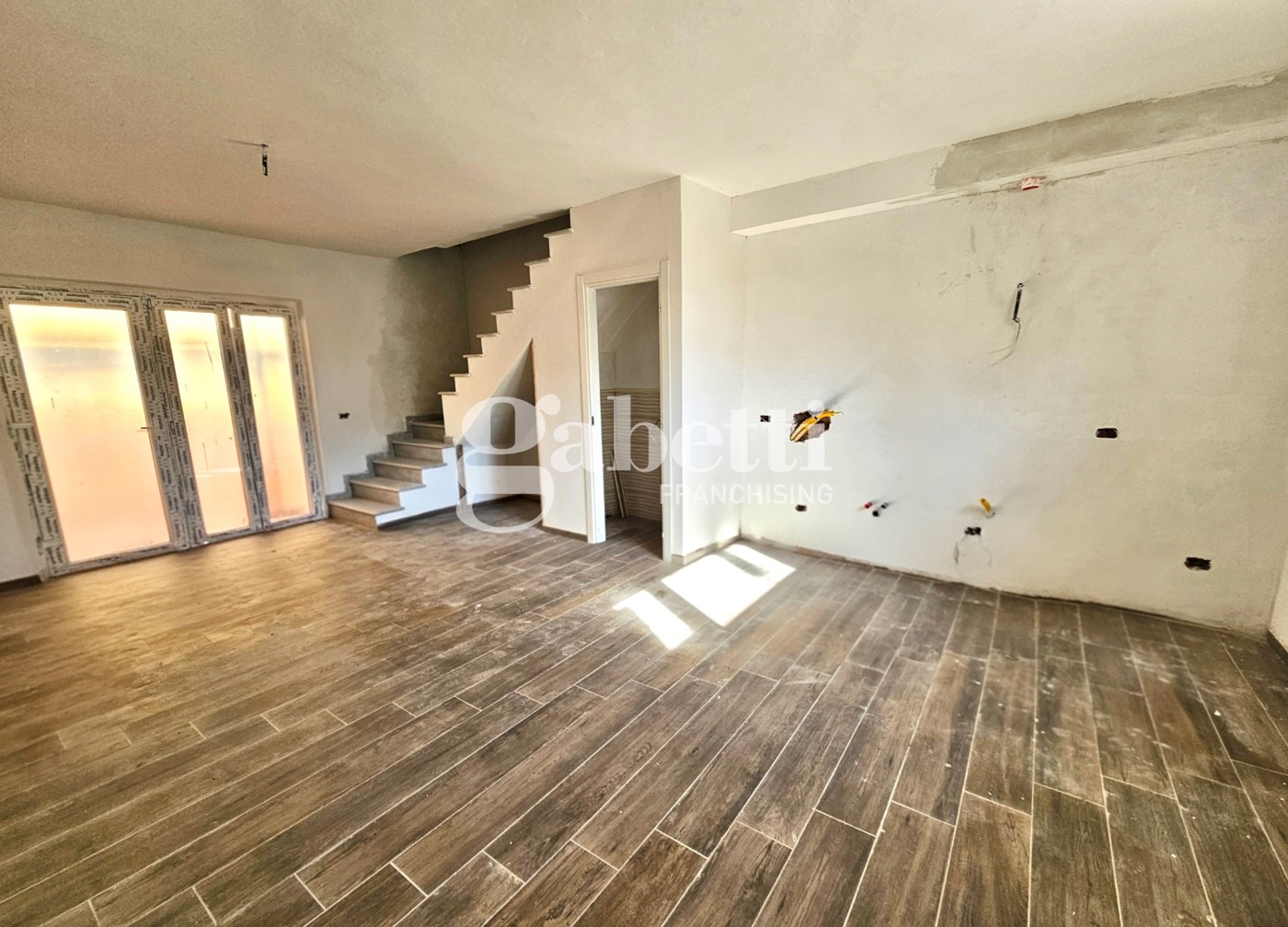 Trilocale nuovo a Firenze