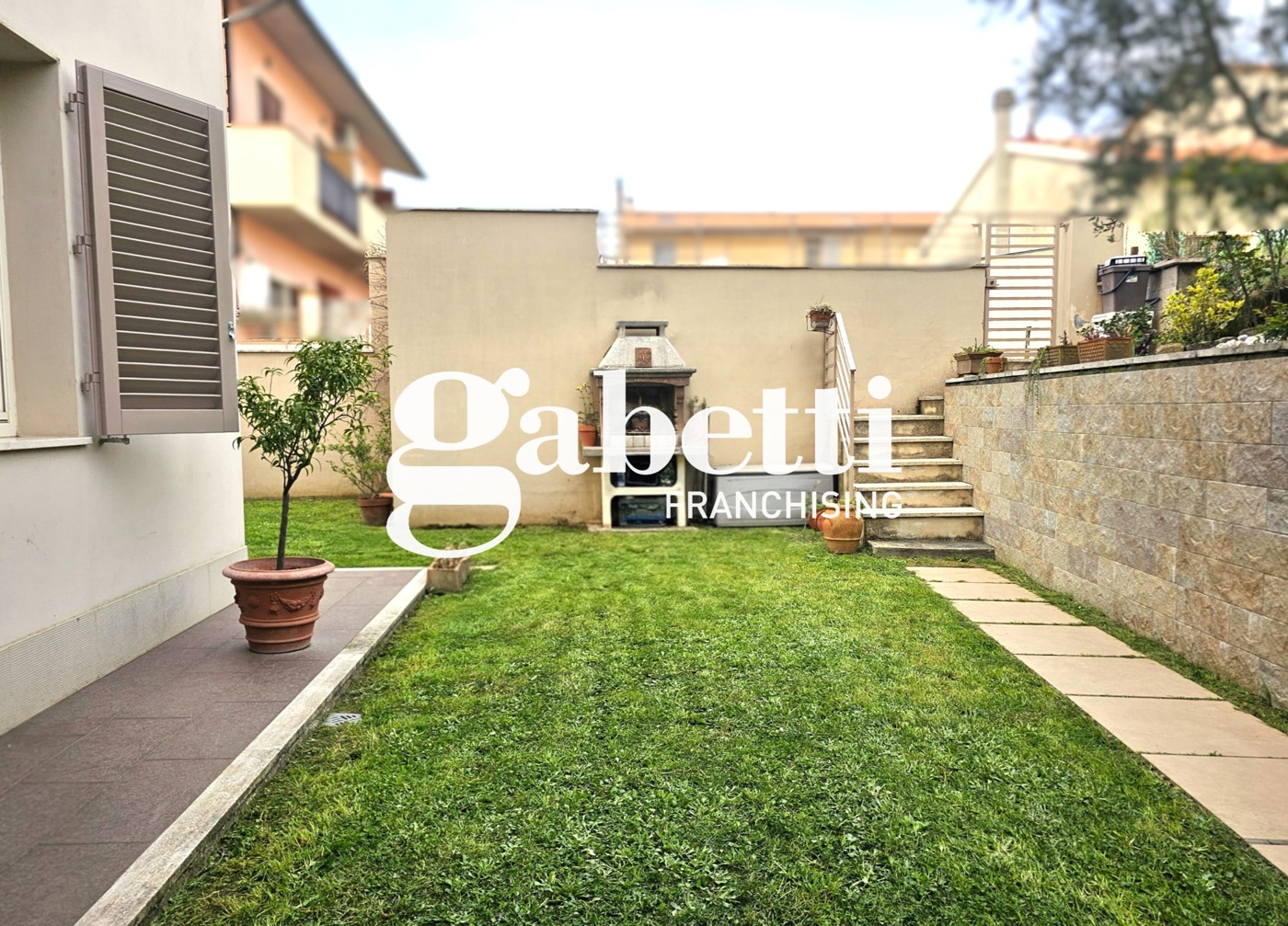 Bilocale in vendita a Lastra a Signa