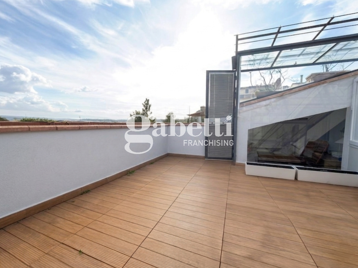 Appartamento in vendita a Firenze