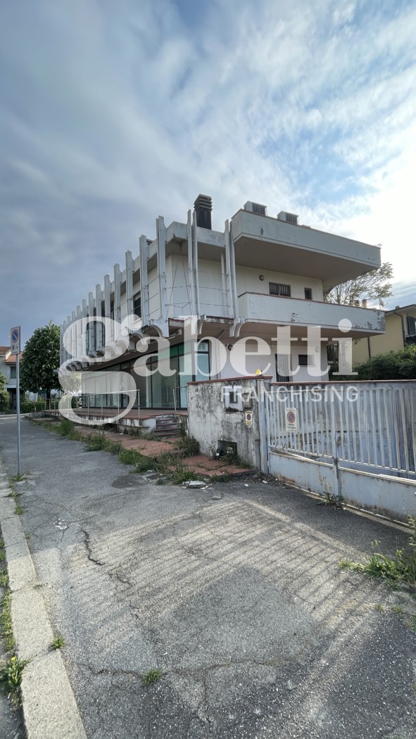 Negozio da ristrutturare a Montecatini-Terme