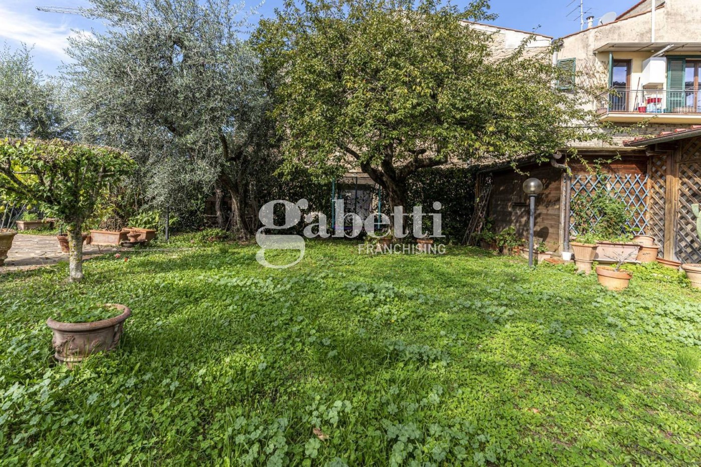 Appartamento con giardino a San Casciano in Val di Pesa