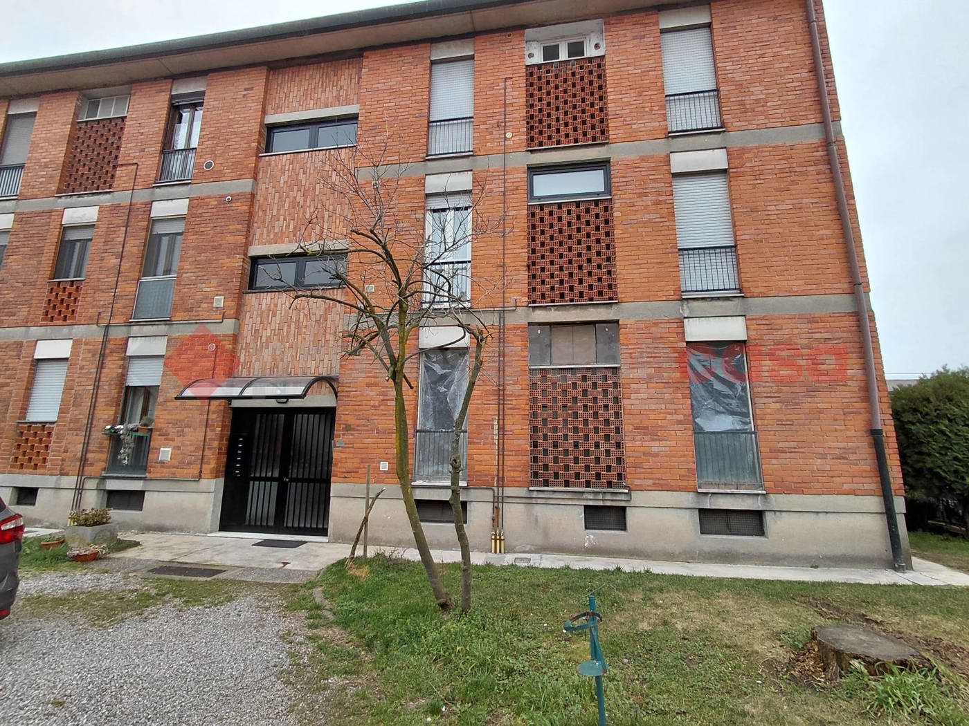 Trilocale ristrutturato a Busto Garolfo