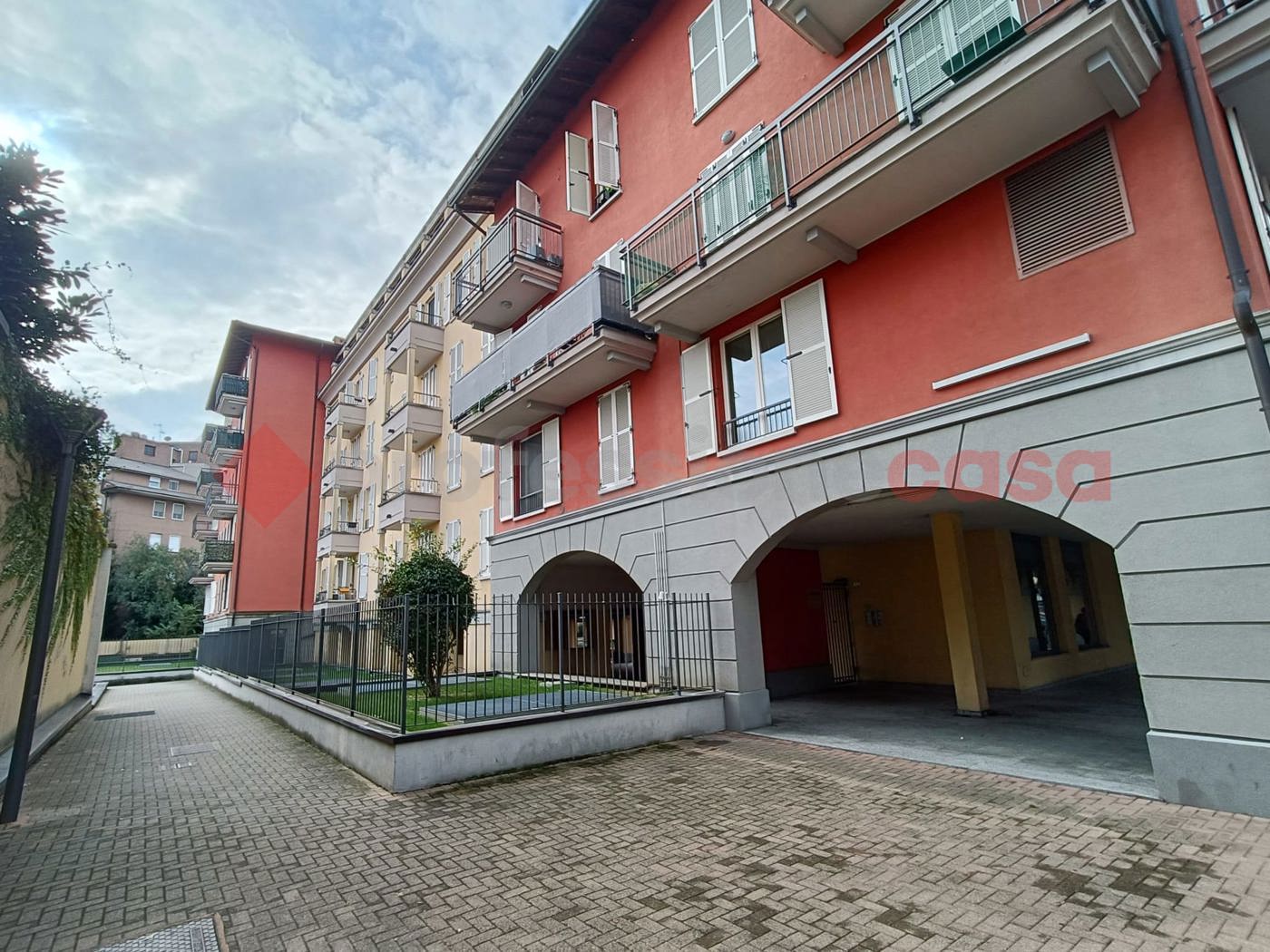 Box/Garage 15mq in vendita a Busto Garolfo
