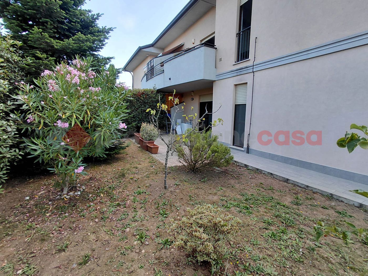 Trilocale con giardino a Dairago