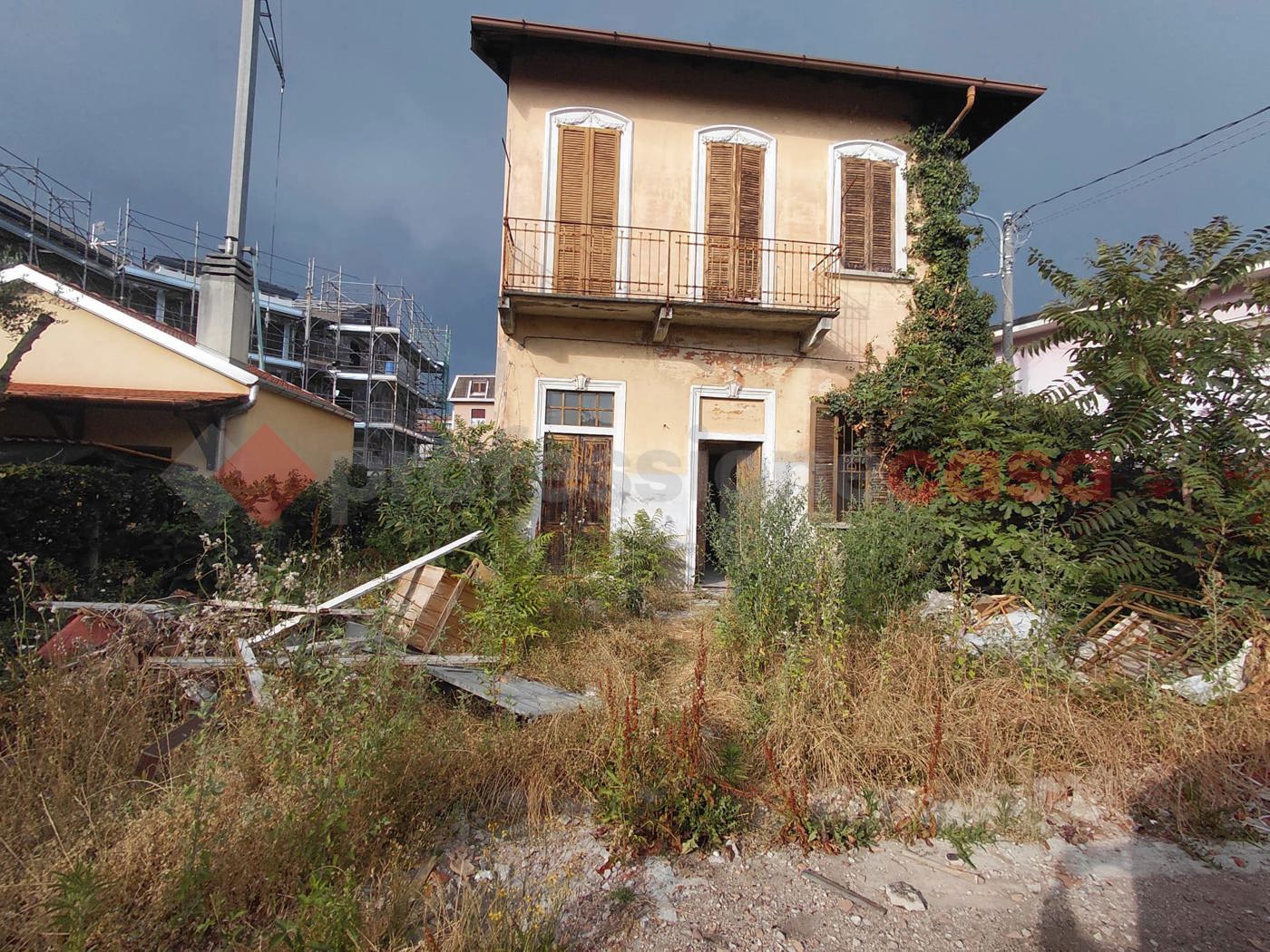 Villa da ristrutturare a Busto Arsizio