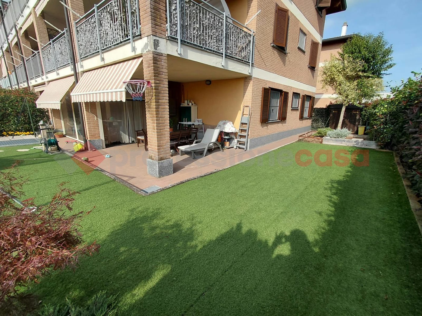 Trilocale con giardino a Arconate