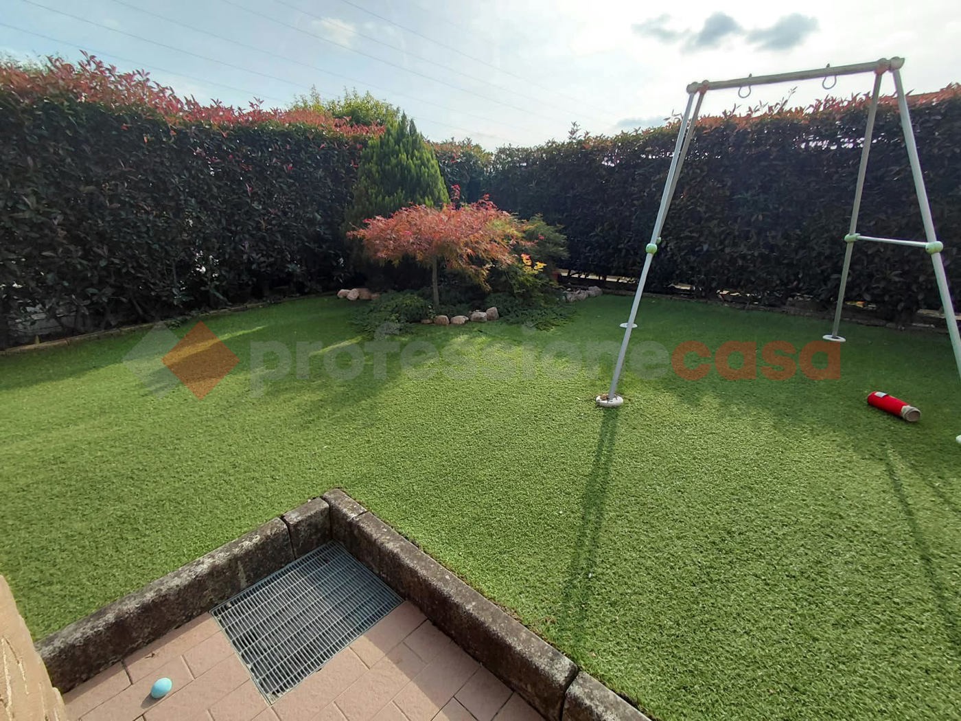 Trilocale con giardino a Arconate