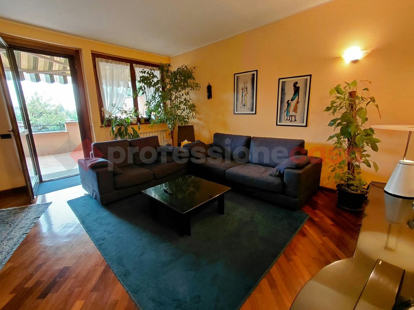 Villa con giardino a Arconate
