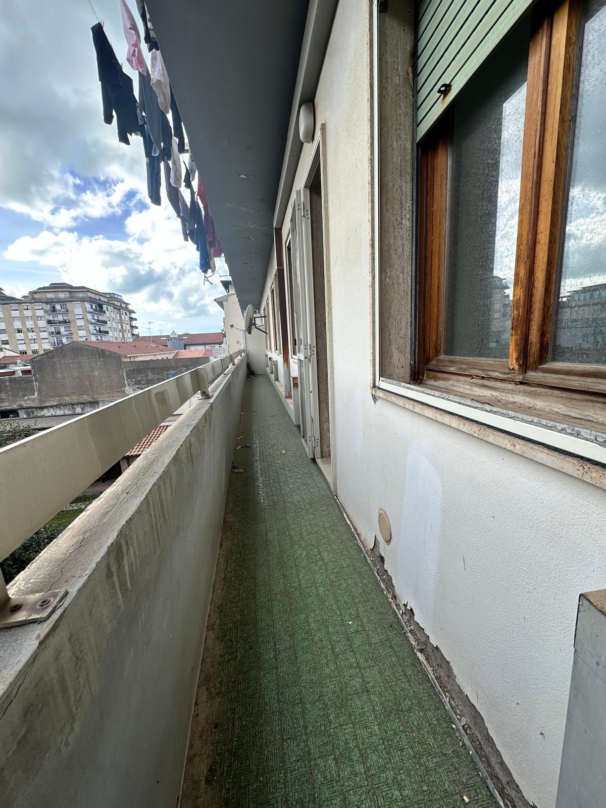 Appartamento con terrazzo a Cecina