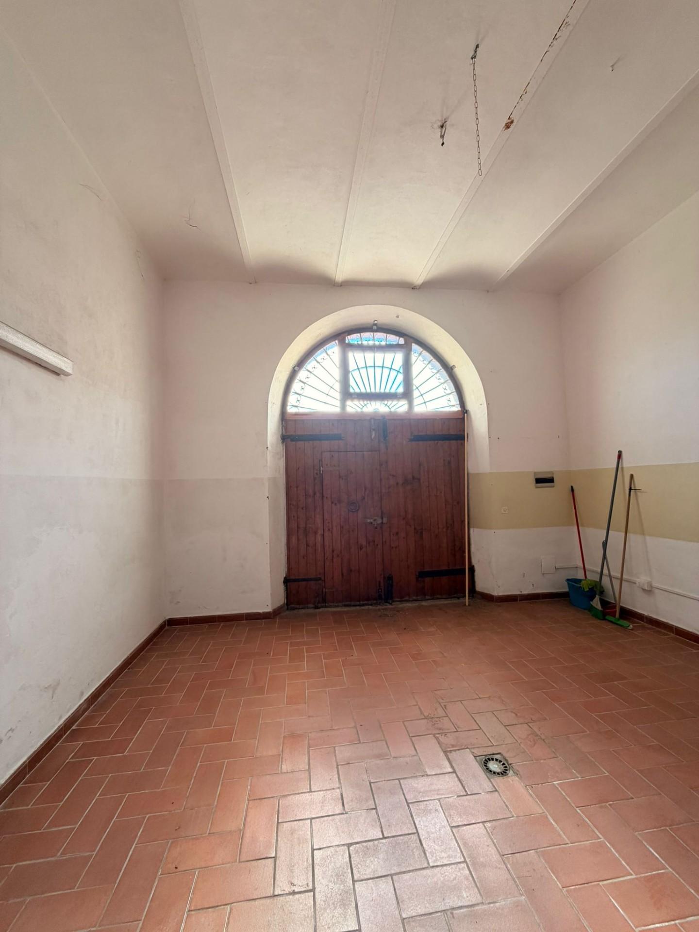 Box/Garage 60mq con giardino a Castagneto Carducci