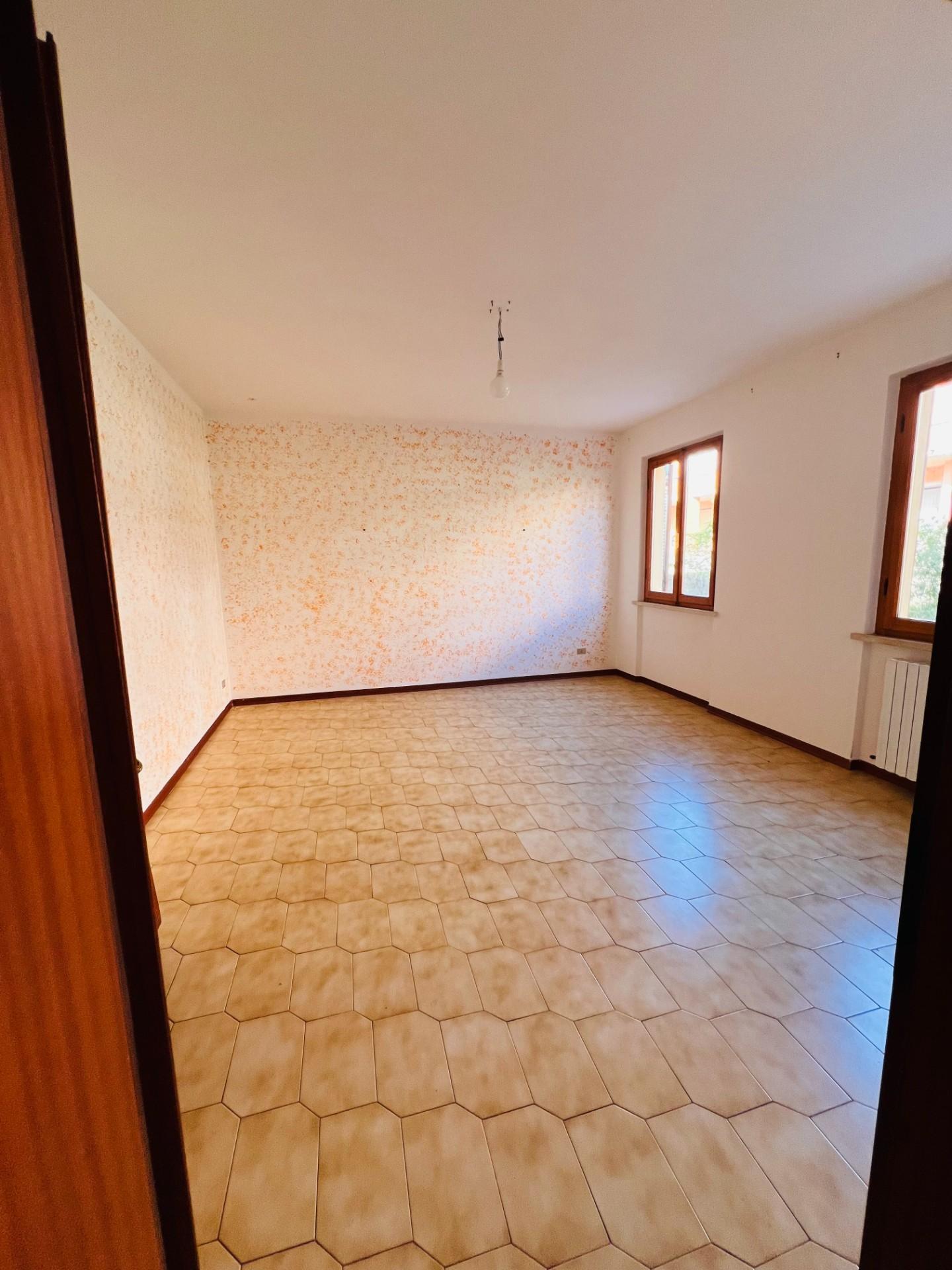 Appartamento con giardino a Castagneto Carducci